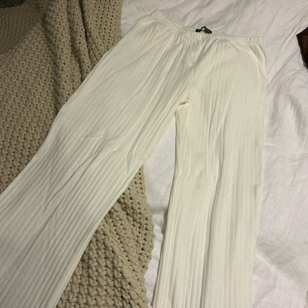 Brandy Melville pants